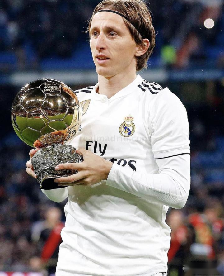 被美国抓捕！马杜罗是巴萨球迷喜欢梅西老马 网友：禁止美国举办世界杯